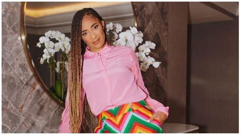 Apr 16, 2020 · Many people love her for her music and personality. . Amanda seales nude